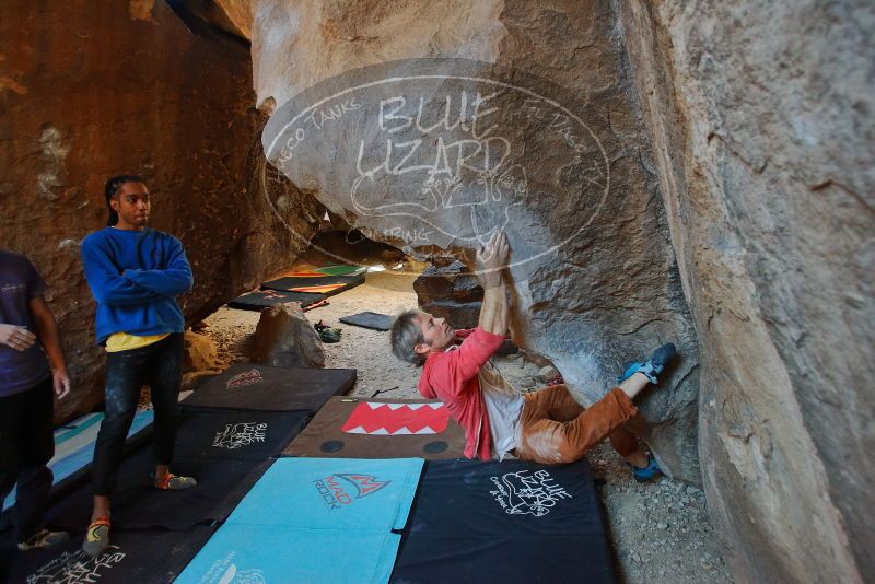 Bouldering in Hueco Tanks on 02/01/2020 with Blue Lizard Climbing and Yoga

Filename: SRM_20200201_1431440.jpg
Aperture: f/3.5
Shutter Speed: 1/250
Body: Canon EOS-1D Mark II
Lens: Canon EF 16-35mm f/2.8 L