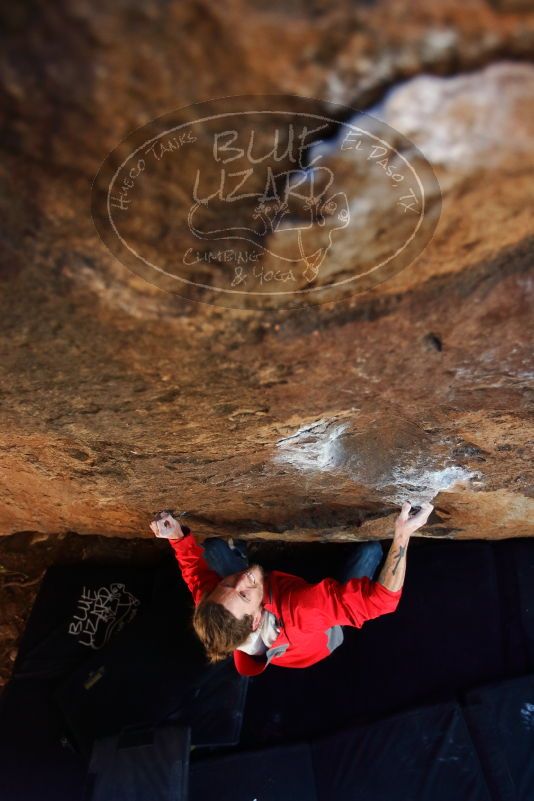 Bouldering in Hueco Tanks on 02/08/2020 with Blue Lizard Climbing and Yoga

Filename: SRM_20200208_1147300.jpg
Aperture: f/2.8
Shutter Speed: 1/250
Body: Canon EOS-1D Mark II
Lens: Canon EF 16-35mm f/2.8 L