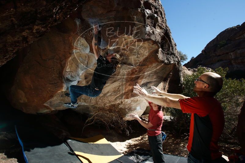 Bouldering in Hueco Tanks on 02/08/2020 with Blue Lizard Climbing and Yoga

Filename: SRM_20200208_1219450.jpg
Aperture: f/8.0
Shutter Speed: 1/250
Body: Canon EOS-1D Mark II
Lens: Canon EF 16-35mm f/2.8 L