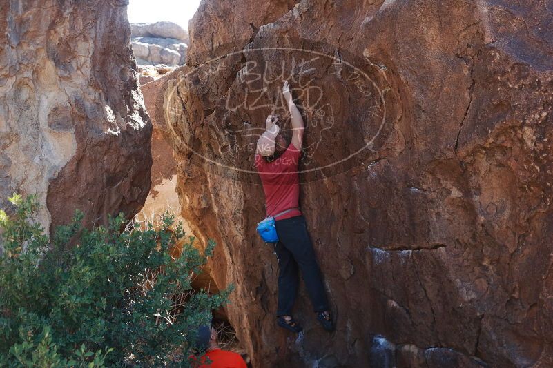 Bouldering in Hueco Tanks on 02/08/2020 with Blue Lizard Climbing and Yoga

Filename: SRM_20200208_1252040.jpg
Aperture: f/4.5
Shutter Speed: 1/250
Body: Canon EOS-1D Mark II
Lens: Canon EF 50mm f/1.8 II