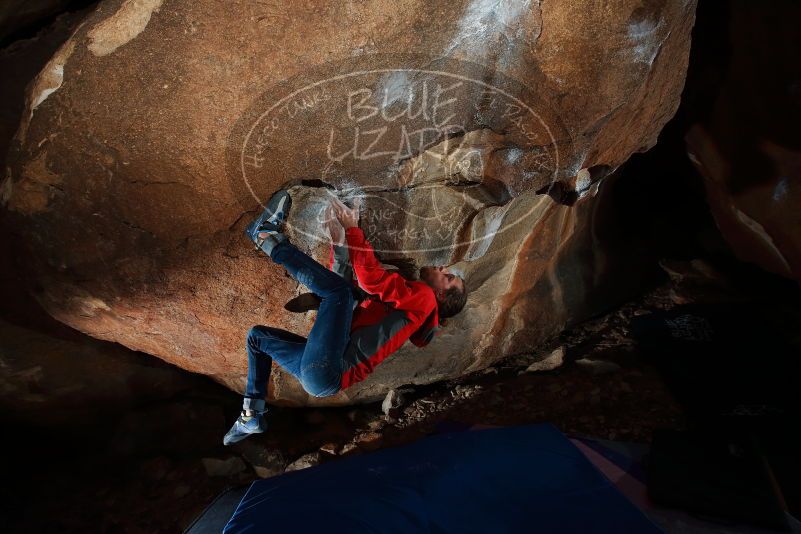 Bouldering in Hueco Tanks on 02/08/2020 with Blue Lizard Climbing and Yoga

Filename: SRM_20200208_1402230.jpg
Aperture: f/5.6
Shutter Speed: 1/250
Body: Canon EOS-1D Mark II
Lens: Canon EF 16-35mm f/2.8 L