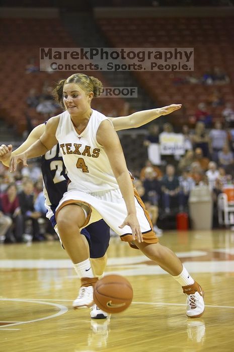 Guard Erika Arriaran, #4.  The lady longhorns defeated the Oral Roberts University's (ORU) Golden Eagles 79-40 Saturday night.

Filename: SRM_20061125_1333080.jpg
Aperture: f/2.8
Shutter Speed: 1/400
Body: Canon EOS-1D Mark II
Lens: Canon EF 80-200mm f/2.8 L