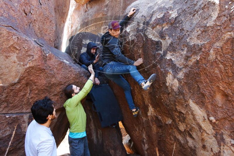 Bouldering in Hueco Tanks on 02/14/2020 with Blue Lizard Climbing and Yoga

Filename: SRM_20200214_1345410.jpg
Aperture: f/4.0
Shutter Speed: 1/250
Body: Canon EOS-1D Mark II
Lens: Canon EF 16-35mm f/2.8 L