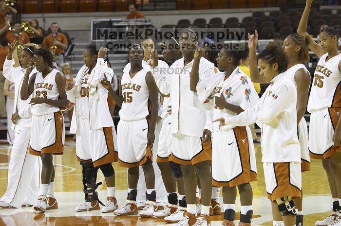 The lady longhorns defeated the Oral Roberts University's (ORU) Golden Eagles 79-40 Saturday night.

Filename: SRM_20061125_1405042.jpg
Aperture: f/4.5
Shutter Speed: 1/200
Body: Canon EOS-1D Mark II
Lens: Canon EF 80-200mm f/2.8 L