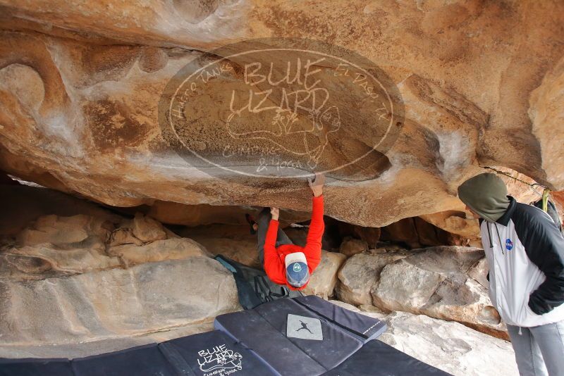 Bouldering in Hueco Tanks on 02/21/2020 with Blue Lizard Climbing and Yoga

Filename: SRM_20200221_1122060.jpg
Aperture: f/4.0
Shutter Speed: 1/250
Body: Canon EOS-1D Mark II
Lens: Canon EF 16-35mm f/2.8 L