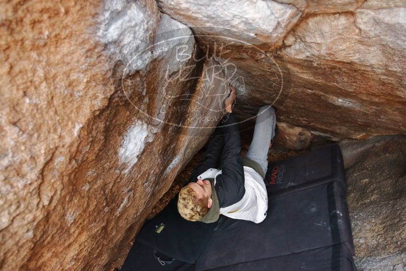 Bouldering in Hueco Tanks on 02/21/2020 with Blue Lizard Climbing and Yoga

Filename: SRM_20200221_1556210.jpg
Aperture: f/4.0
Shutter Speed: 1/250
Body: Canon EOS-1D Mark II
Lens: Canon EF 16-35mm f/2.8 L