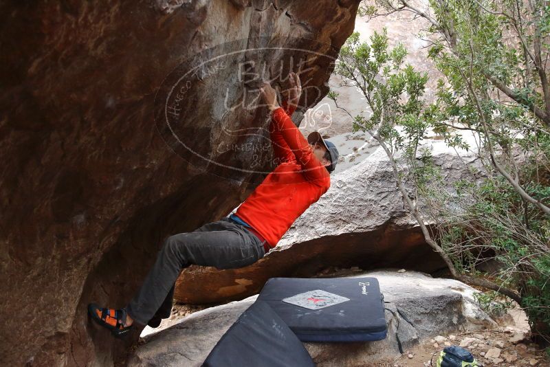 Bouldering in Hueco Tanks on 02/21/2020 with Blue Lizard Climbing and Yoga

Filename: SRM_20200221_1641110.jpg
Aperture: f/3.5
Shutter Speed: 1/250
Body: Canon EOS-1D Mark II
Lens: Canon EF 16-35mm f/2.8 L