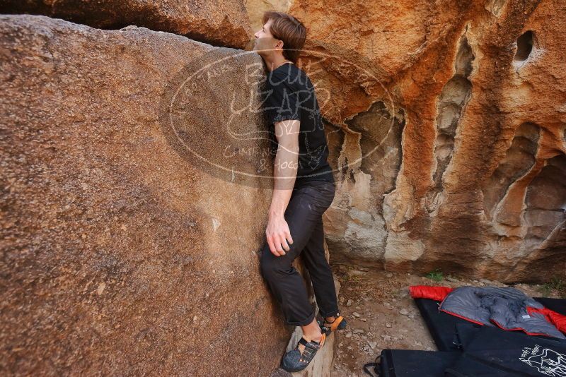 Bouldering in Hueco Tanks on 02/28/2020 with Blue Lizard Climbing and Yoga

Filename: SRM_20200228_1228100.jpg
Aperture: f/5.6
Shutter Speed: 1/250
Body: Canon EOS-1D Mark II
Lens: Canon EF 16-35mm f/2.8 L