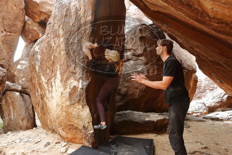 Bouldering in Hueco Tanks on 02/28/2020 with Blue Lizard Climbing and Yoga

Filename: SRM_20200228_1550230.jpg
Aperture: f/5.6
Shutter Speed: 1/250
Body: Canon EOS-1D Mark II
Lens: Canon EF 16-35mm f/2.8 L