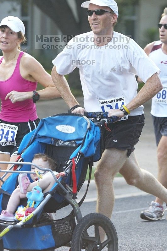 Beth ran the IBM 10K Classic Road Race.

Filename: SRM_20061001_0831507.jpg
Aperture: f/4.0
Shutter Speed: 1/320
Body: Canon EOS 20D
Lens: Canon EF 80-200mm f/2.8 L