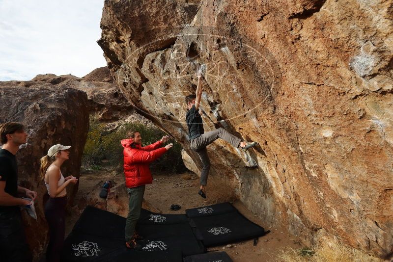 Bouldering in Hueco Tanks on 02/28/2020 with Blue Lizard Climbing and Yoga

Filename: SRM_20200228_1758180.jpg
Aperture: f/5.6
Shutter Speed: 1/320
Body: Canon EOS-1D Mark II
Lens: Canon EF 16-35mm f/2.8 L