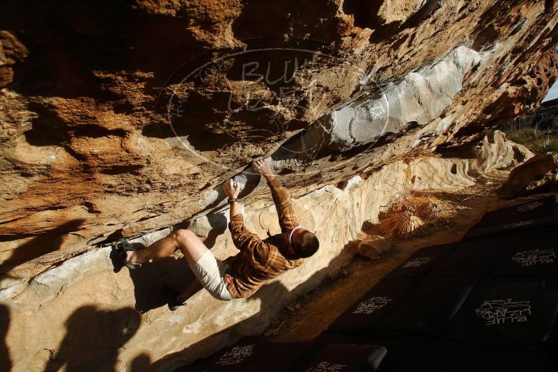 Bouldering in Hueco Tanks on 02/29/2020 with Blue Lizard Climbing and Yoga

Filename: SRM_20200229_1757580.jpg
Aperture: f/7.1
Shutter Speed: 1/400
Body: Canon EOS-1D Mark II
Lens: Canon EF 16-35mm f/2.8 L