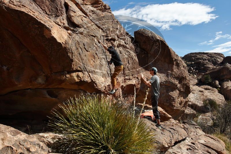 Bouldering in Hueco Tanks on 03/07/2020 with Blue Lizard Climbing and Yoga

Filename: SRM_20200307_1117120.jpg
Aperture: f/5.6
Shutter Speed: 1/1250
Body: Canon EOS-1D Mark II
Lens: Canon EF 16-35mm f/2.8 L