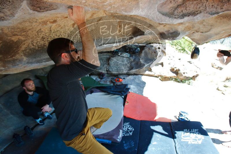 Bouldering in Hueco Tanks on 03/07/2020 with Blue Lizard Climbing and Yoga

Filename: SRM_20200307_1206560.jpg
Aperture: f/5.6
Shutter Speed: 1/250
Body: Canon EOS-1D Mark II
Lens: Canon EF 16-35mm f/2.8 L