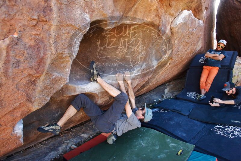 Bouldering in Hueco Tanks on 03/07/2020 with Blue Lizard Climbing and Yoga

Filename: SRM_20200307_1531440.jpg
Aperture: f/4.0
Shutter Speed: 1/400
Body: Canon EOS-1D Mark II
Lens: Canon EF 16-35mm f/2.8 L