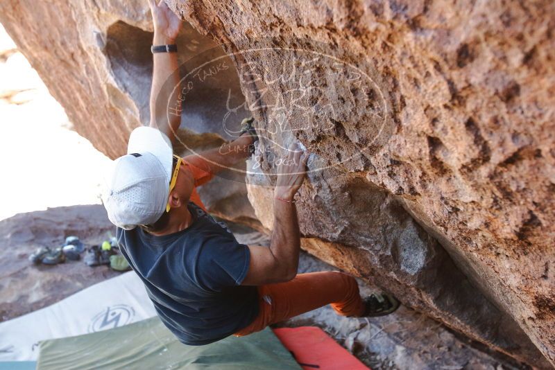 Bouldering in Hueco Tanks on 03/07/2020 with Blue Lizard Climbing and Yoga

Filename: SRM_20200307_1540250.jpg
Aperture: f/4.0
Shutter Speed: 1/320
Body: Canon EOS-1D Mark II
Lens: Canon EF 16-35mm f/2.8 L