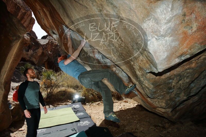 Bouldering in Hueco Tanks on 03/06/2020 with Blue Lizard Climbing and Yoga

Filename: SRM_20200306_1242100.jpg
Aperture: f/8.0
Shutter Speed: 1/250
Body: Canon EOS-1D Mark II
Lens: Canon EF 16-35mm f/2.8 L