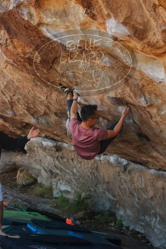 Bouldering in Hueco Tanks on 03/16/2020 with Blue Lizard Climbing and Yoga

Filename: SRM_20200316_1036410.jpg
Aperture: f/5.0
Shutter Speed: 1/500
Body: Canon EOS-1D Mark II
Lens: Canon EF 50mm f/1.8 II