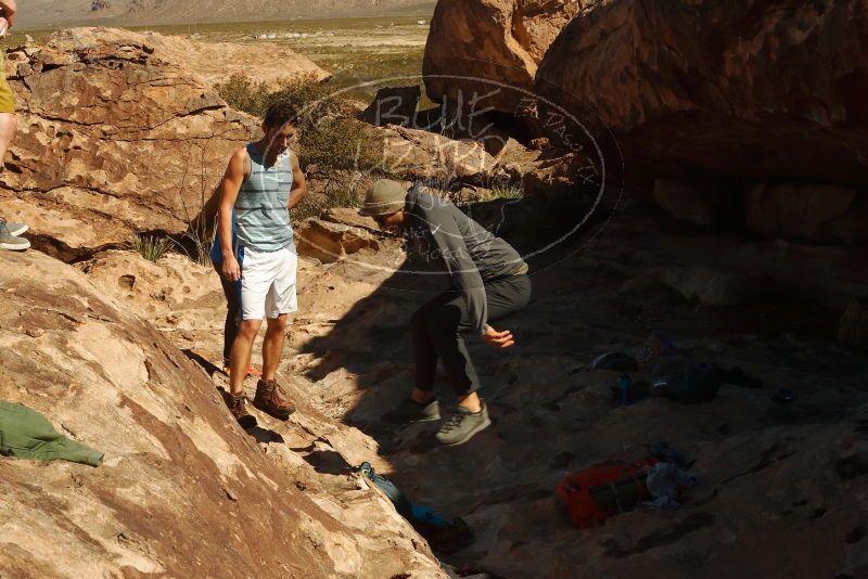 Bouldering in Hueco Tanks on 03/16/2020 with Blue Lizard Climbing and Yoga

Filename: SRM_20200316_1127170.jpg
Aperture: f/14.0
Shutter Speed: 1/500
Body: Canon EOS-1D Mark II
Lens: Canon EF 50mm f/1.8 II