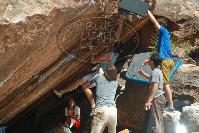 Bouldering in Hueco Tanks on 03/16/2020 with Blue Lizard Climbing and Yoga

Filename: SRM_20200316_1318300.jpg
Aperture: f/8.0
Shutter Speed: 1/250
Body: Canon EOS-1D Mark II
Lens: Canon EF 50mm f/1.8 II