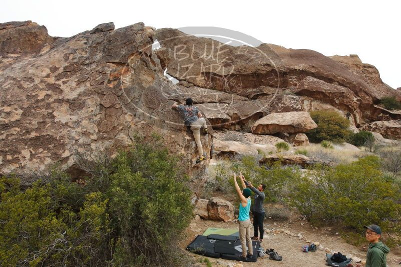 Bouldering in Hueco Tanks on 03/15/2020 with Blue Lizard Climbing and Yoga

Filename: SRM_20200315_0932020.jpg
Aperture: f/8.0
Shutter Speed: 1/320
Body: Canon EOS-1D Mark II
Lens: Canon EF 16-35mm f/2.8 L