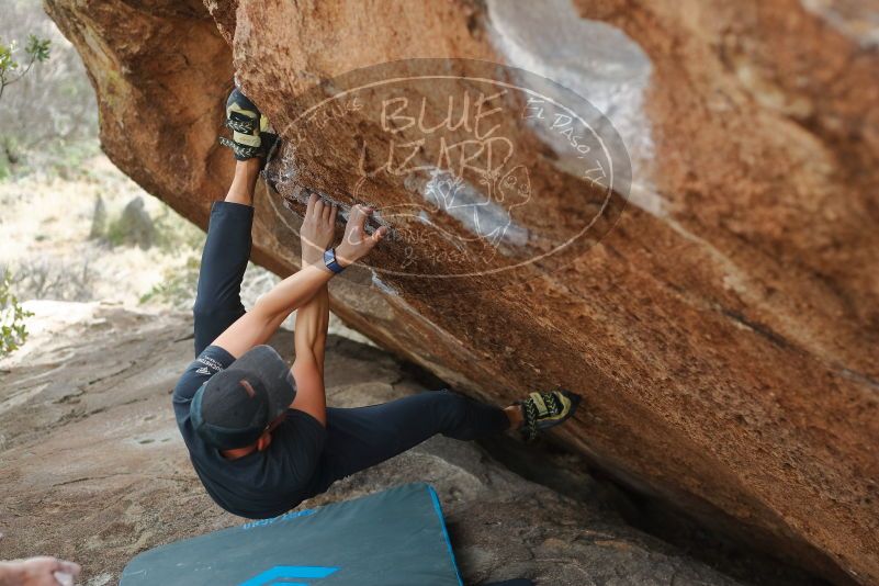 Bouldering in Hueco Tanks on 03/15/2020 with Blue Lizard Climbing and Yoga

Filename: SRM_20200315_1209200.jpg
Aperture: f/2.8
Shutter Speed: 1/500
Body: Canon EOS-1D Mark II
Lens: Canon EF 50mm f/1.8 II