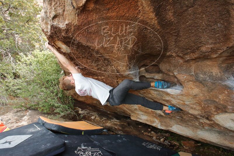 Bouldering in Hueco Tanks on 03/15/2020 with Blue Lizard Climbing and Yoga

Filename: SRM_20200315_1711161.jpg
Aperture: f/6.3
Shutter Speed: 1/250
Body: Canon EOS-1D Mark II
Lens: Canon EF 16-35mm f/2.8 L