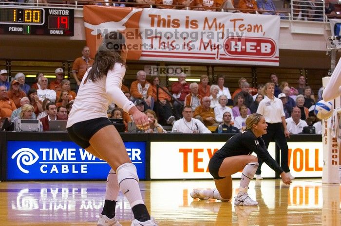 UT senior Alyson Jennings (#16, L) waits for the ball as UT freshman Juliann Faucette (#1, OH) watches.  The Longhorns defeated the Huskers 3-0 on Wednesday night, October 24, 2007 at Gregory Gym.

Filename: SRM_20071024_1901487.jpg
Aperture: f/4.0
Shutter Speed: 1/400
Body: Canon EOS-1D Mark II
Lens: Canon EF 80-200mm f/2.8 L