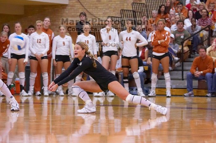 The Longhorns defeated the Huskers 3-0 on Wednesday night, October 24, 2007 at Gregory Gym.

Filename: SRM_20071024_1913500.jpg
Aperture: f/4.0
Shutter Speed: 1/400
Body: Canon EOS-1D Mark II
Lens: Canon EF 80-200mm f/2.8 L