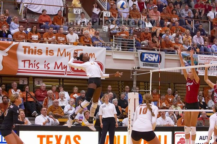 UT sophomore Destinee Hooker (#21, OH) floats, waiting for the spike, as UT senior Alyson Jennings (#16, L), UT sophomore Ashley Engle (#10, S/RS), UT senior Michelle Moriarty (#4, S), Nebraska senior Sarah Pavan (#9, RS) and Nebraska sophomore Kori Cooper

Filename: SRM_20071024_2007022.jpg
Aperture: f/4.0
Shutter Speed: 1/320
Body: Canon EOS-1D Mark II
Lens: Canon EF 80-200mm f/2.8 L