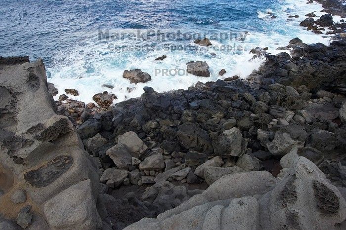 Hike to the Nakalele blowholes along the surf-beaten lava formations.

Filename: SRM_20071219_1338287.jpg
Aperture: f/10.0
Shutter Speed: 1/500
Body: Canon EOS-1D Mark II
Lens: Sigma 15-30mm f/3.5-4.5 EX Aspherical DG DF