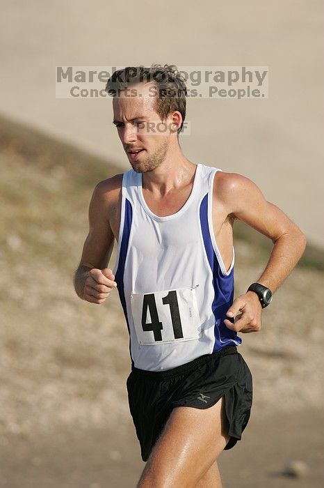 The Army Dillo half-marathon and 32K race.

Filename: SRM_20080921_0901522.jpg
Aperture: f/4.0
Shutter Speed: 1/2000
Body: Canon EOS-1D Mark II
Lens: Canon EF 300mm f/2.8 L IS