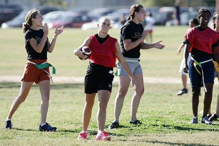 The Cheetahs (chemical engineering team) lost in the Fall 2008 UT flag football intramural championship game on November 9, 2008.

Filename: SRM_20081109_15220058.jpg
Aperture: f/4.0
Shutter Speed: 1/2000
Body: Canon EOS-1D Mark II
Lens: Canon EF 300mm f/2.8 L IS