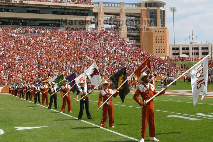 The University of Texas football team defeated the Arkansas Razorbacks with a score of 52-10 in Austin, TX on Saturday, September 27, 2008.

Filename: SRM_20080927_14231249.jpg
Aperture: f/8.0
Shutter Speed: 1/1250
Body: Canon EOS DIGITAL REBEL
Lens: Canon EF 16-35mm f/2.8 L