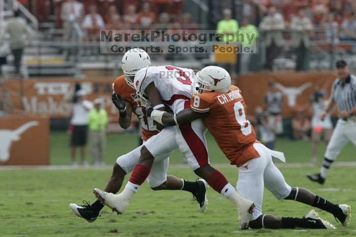 The University of Texas football team defeated the Arkansas Razorbacks with a score of 52-10 in Austin, TX on Saturday, September 27, 2008.

Filename: SRM_20080927_15244087.jpg
Aperture: f/6.3
Shutter Speed: 1/500
Body: Canon EOS-1D Mark II
Lens: Canon EF 300mm f/2.8 L IS