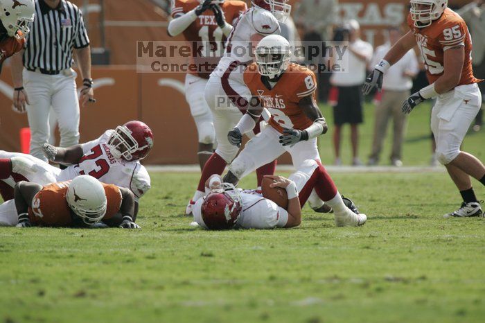 The University of Texas football team defeated the Arkansas Razorbacks with a score of 52-10 in Austin, TX on Saturday, September 27, 2008.

Filename: SRM_20080927_15462047.jpg
Aperture: f/5.6
Shutter Speed: 1/1600
Body: Canon EOS-1D Mark II
Lens: Canon EF 300mm f/2.8 L IS