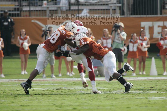 The University of Texas football team defeated the Arkansas Razorbacks with a score of 52-10 in Austin, TX on Saturday, September 27, 2008.

Filename: SRM_20080927_15465876.jpg
Aperture: f/5.6
Shutter Speed: 1/1250
Body: Canon EOS-1D Mark II
Lens: Canon EF 300mm f/2.8 L IS