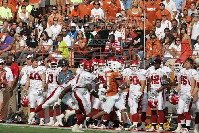 The University of Texas football team defeated the Arkansas Razorbacks with a score of 52-10 in Austin, TX on Saturday, September 27, 2008.

Filename: SRM_20080927_16272635.jpg
Aperture: f/5.0
Shutter Speed: 1/3200
Body: Canon EOS-1D Mark II
Lens: Canon EF 300mm f/2.8 L IS