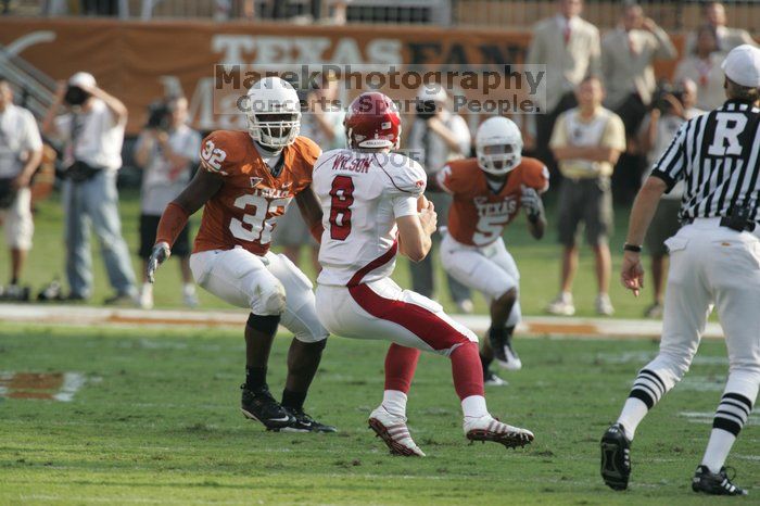 The University of Texas football team defeated the Arkansas Razorbacks with a score of 52-10 in Austin, TX on Saturday, September 27, 2008.

Filename: SRM_20080927_17121083.jpg
Aperture: f/5.6
Shutter Speed: 1/1000
Body: Canon EOS-1D Mark II
Lens: Canon EF 300mm f/2.8 L IS