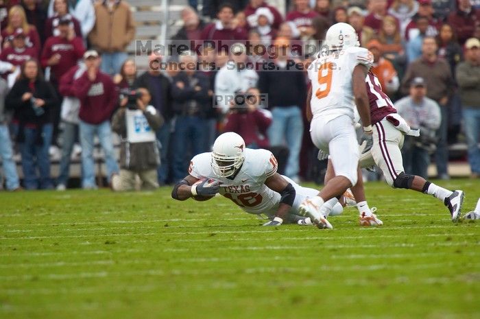 The University of Texas, Austin played Texas A&M in football at Kyle Field, College Station, on November 23, 2007.  UT lost to the Aggies, 30 to 38.

Filename: SRM_20071123_1551368.jpg
Aperture: f/5.6
Shutter Speed: 1/500
Body: Canon EOS-1D Mark II
Lens: Canon EF 300mm f/2.8 L IS