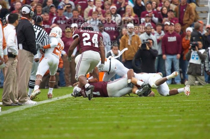 The University of Texas, Austin played Texas A&M in football at Kyle Field, College Station, on November 23, 2007.  UT lost to the Aggies, 30 to 38.

Filename: SRM_20071123_1620460.jpg
Aperture: f/5.6
Shutter Speed: 1/640
Body: Canon EOS-1D Mark II
Lens: Canon EF 300mm f/2.8 L IS