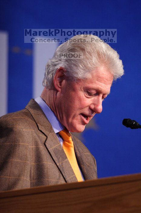 Former President Bill Clinton speaking at the CGIU meeting.  Day one of the 2nd Annual Clinton Global Initiative University (CGIU) meeting was held at The University of Texas at Austin, Friday, February 13, 2009.

Filename: SRM_20090213_16144115.jpg
Aperture: f/2.8
Shutter Speed: 1/200
Body: Canon EOS 20D
Lens: Canon EF 300mm f/2.8 L IS