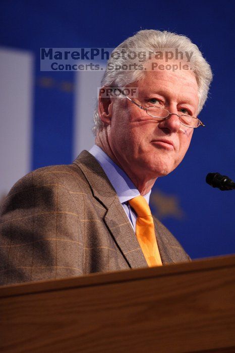 Former President Bill Clinton speaking at the CGIU meeting.  Day one of the 2nd Annual Clinton Global Initiative University (CGIU) meeting was held at The University of Texas at Austin, Friday, February 13, 2009.

Filename: SRM_20090213_16155525.jpg
Aperture: f/2.8
Shutter Speed: 1/200
Body: Canon EOS 20D
Lens: Canon EF 300mm f/2.8 L IS