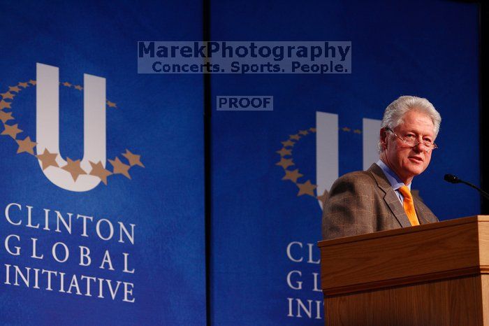 Former President Bill Clinton speaking at the CGIU meeting.  Day one of the 2nd Annual Clinton Global Initiative University (CGIU) meeting was held at The University of Texas at Austin, Friday, February 13, 2009.

Filename: SRM_20090213_16161814.jpg
Aperture: f/4.0
Shutter Speed: 1/100
Body: Canon EOS-1D Mark II
Lens: Canon EF 80-200mm f/2.8 L