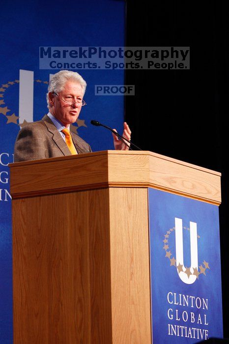 Former President Bill Clinton speaking at the CGIU meeting.  Day one of the 2nd Annual Clinton Global Initiative University (CGIU) meeting was held at The University of Texas at Austin, Friday, February 13, 2009.

Filename: SRM_20090213_16191730.jpg
Aperture: f/4.0
Shutter Speed: 1/80
Body: Canon EOS-1D Mark II
Lens: Canon EF 80-200mm f/2.8 L