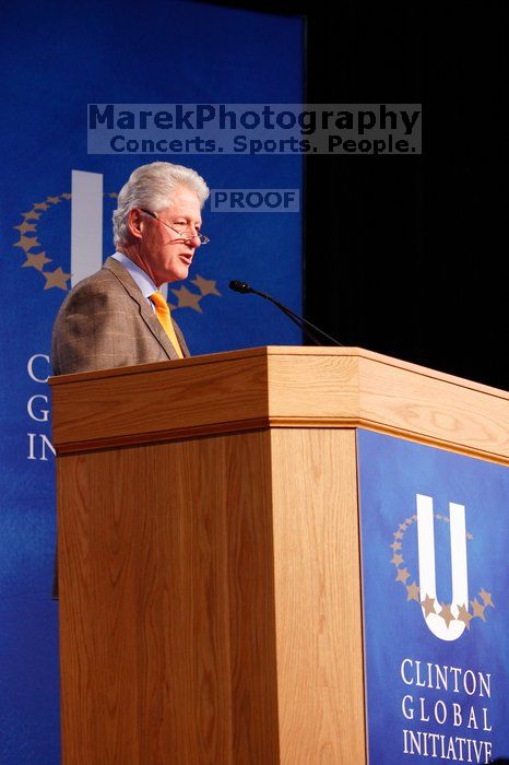 Former President Bill Clinton speaking at the CGIU meeting.  Day one of the 2nd Annual Clinton Global Initiative University (CGIU) meeting was held at The University of Texas at Austin, Friday, February 13, 2009.

Filename: SRM_20090213_16192832.jpg
Aperture: f/4.0
Shutter Speed: 1/60
Body: Canon EOS-1D Mark II
Lens: Canon EF 80-200mm f/2.8 L