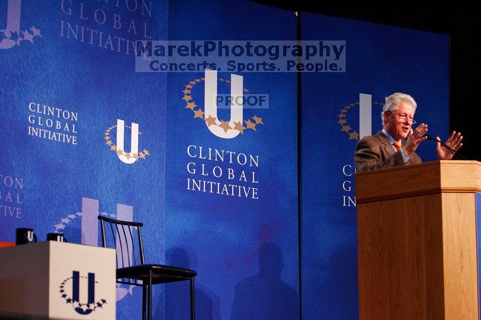 Former President Bill Clinton speaking at the CGIU meeting.  Day one of the 2nd Annual Clinton Global Initiative University (CGIU) meeting was held at The University of Texas at Austin, Friday, February 13, 2009.

Filename: SRM_20090213_16195745.jpg
Aperture: f/4.0
Shutter Speed: 1/125
Body: Canon EOS-1D Mark II
Lens: Canon EF 80-200mm f/2.8 L