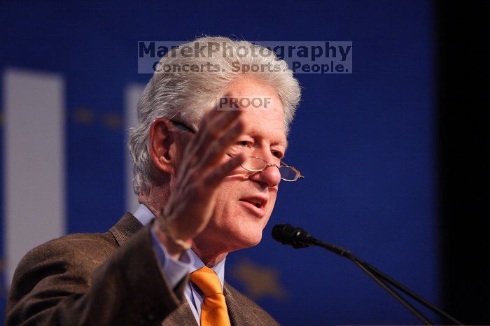 Former President Bill Clinton speaking at the CGIU meeting.  Day one of the 2nd Annual Clinton Global Initiative University (CGIU) meeting was held at The University of Texas at Austin, Friday, February 13, 2009.

Filename: SRM_20090213_16243077.jpg
Aperture: f/2.8
Shutter Speed: 1/250
Body: Canon EOS 20D
Lens: Canon EF 300mm f/2.8 L IS