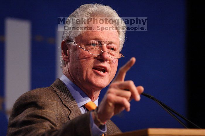 Former President Bill Clinton speaking at the CGIU meeting.  Day one of the 2nd Annual Clinton Global Initiative University (CGIU) meeting was held at The University of Texas at Austin, Friday, February 13, 2009.

Filename: SRM_20090213_16250696.jpg
Aperture: f/2.8
Shutter Speed: 1/320
Body: Canon EOS 20D
Lens: Canon EF 300mm f/2.8 L IS