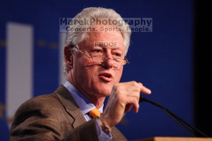 Former President Bill Clinton speaking at the CGIU meeting.  Day one of the 2nd Annual Clinton Global Initiative University (CGIU) meeting was held at The University of Texas at Austin, Friday, February 13, 2009.

Filename: SRM_20090213_16250797.jpg
Aperture: f/2.8
Shutter Speed: 1/320
Body: Canon EOS 20D
Lens: Canon EF 300mm f/2.8 L IS